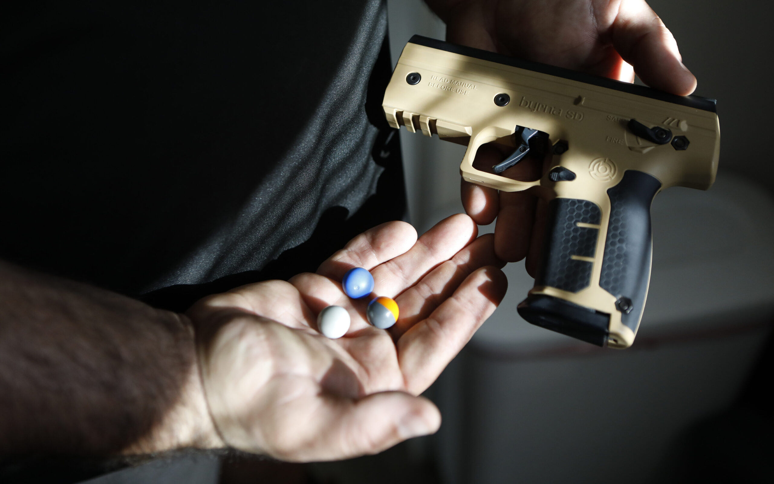 Training Iventory Fake Pistol 10 Bullets Kid Safe Colorful Real Shape Light  Fun